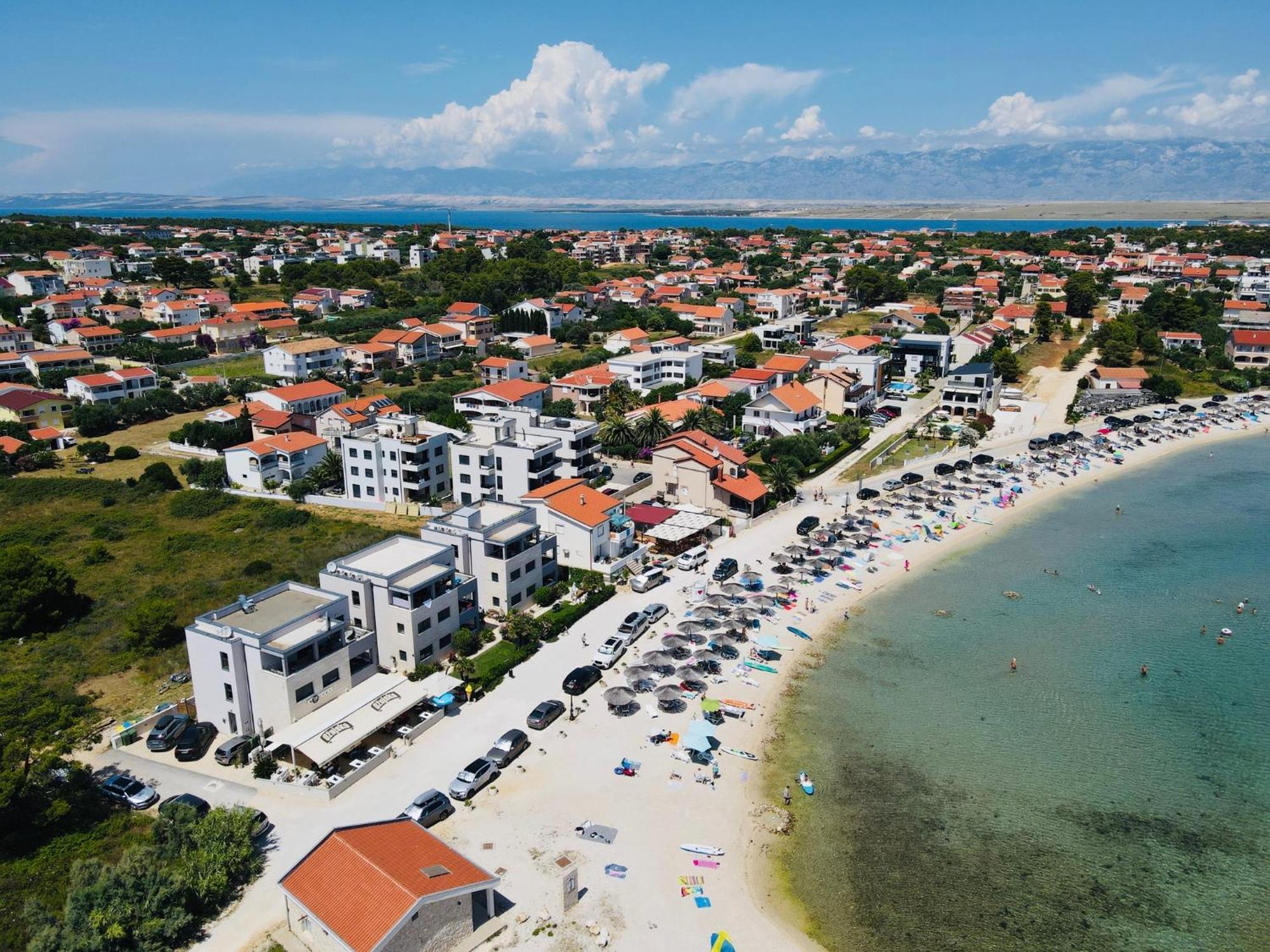Apartments The Beach Resort Vir Zewnętrze zdjęcie